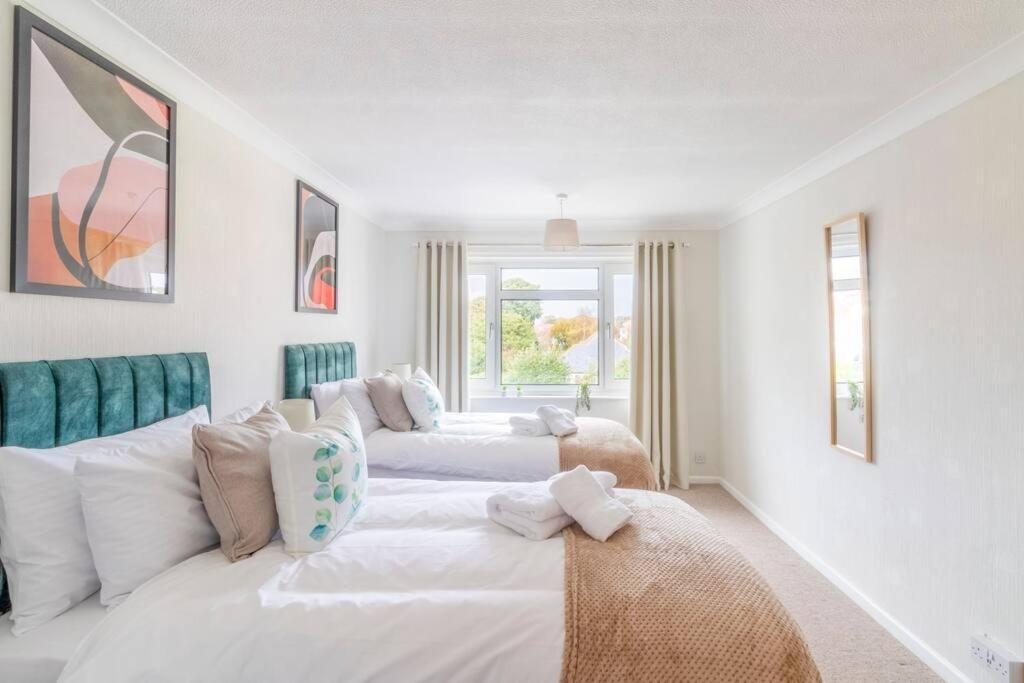 Panoramic Sea View Apartment Sleeps 4-Free Parking Bournemouth Esterno foto