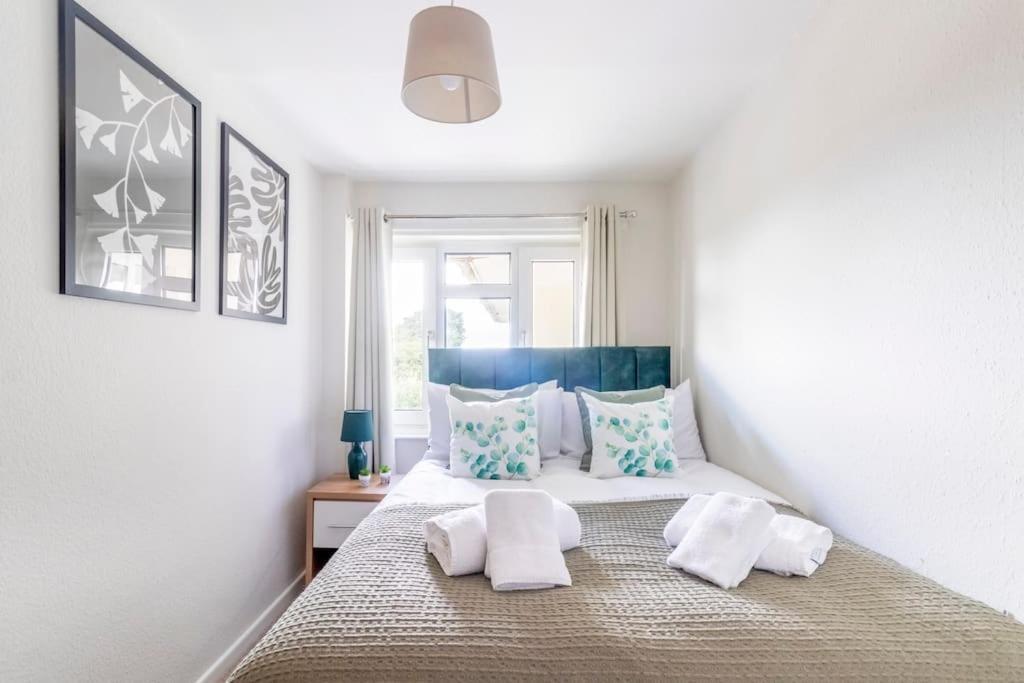 Panoramic Sea View Apartment Sleeps 4-Free Parking Bournemouth Esterno foto