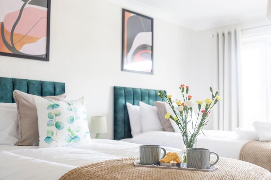 Panoramic Sea View Apartment Sleeps 4-Free Parking Bournemouth Esterno foto